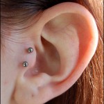 tragus-piercing-double