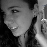 tragus-piercing-with-labret-stud