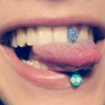 glitter-tongue-piercing