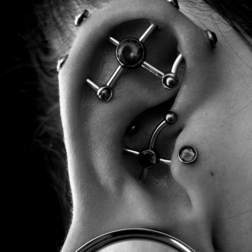 45 Helix Piercing Pictures - Timebomb Piercing & Tattoos | Croydon ...