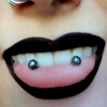 tongue-piercing-surface