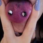 double-piercing-on-surface-tongue-yin-yang