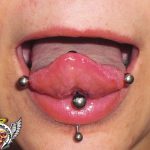 horizontal-vertical-tongue-piercing